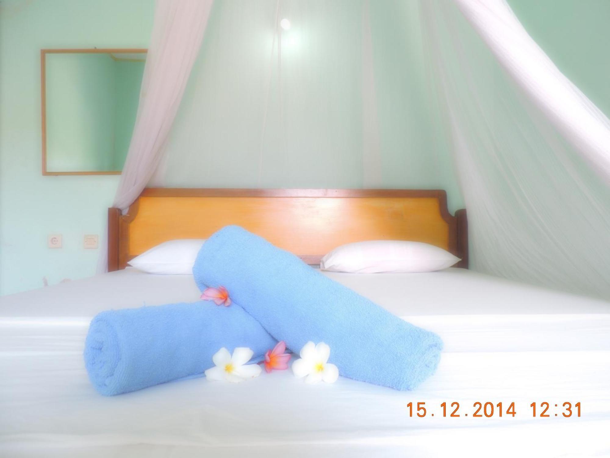 II Bungalow Gili Meno Zimmer foto